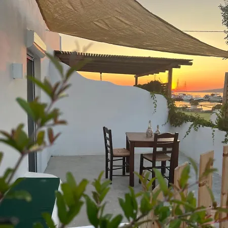 Spiti Stou Chiou Agia Anna (Naxos)